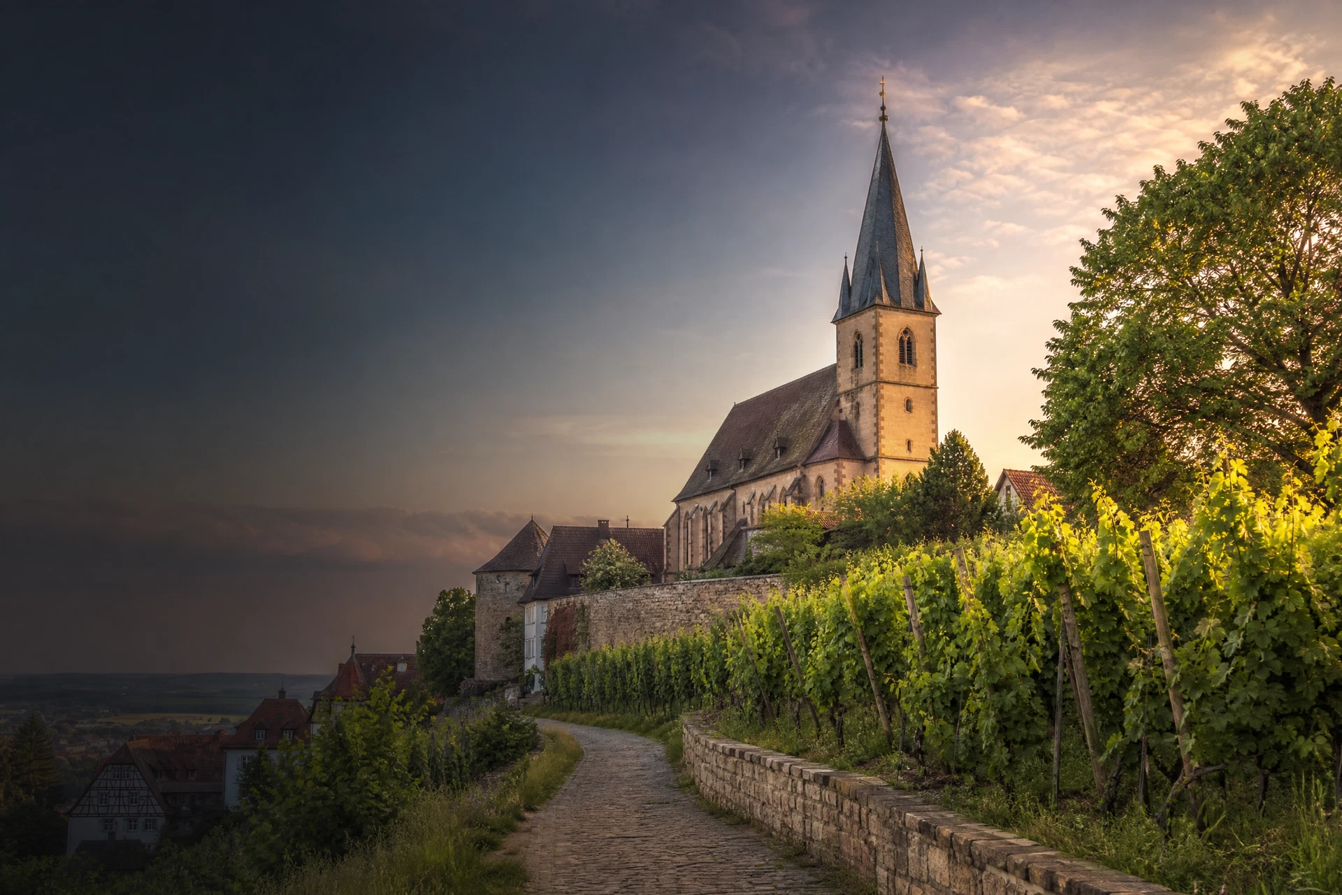 Illustrative Kraichgau- und Ortsansicht bei Gemmingen